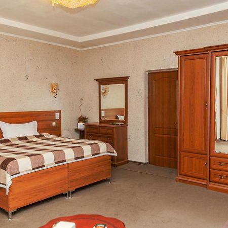 Ajour Hotel Almaty Exterior photo