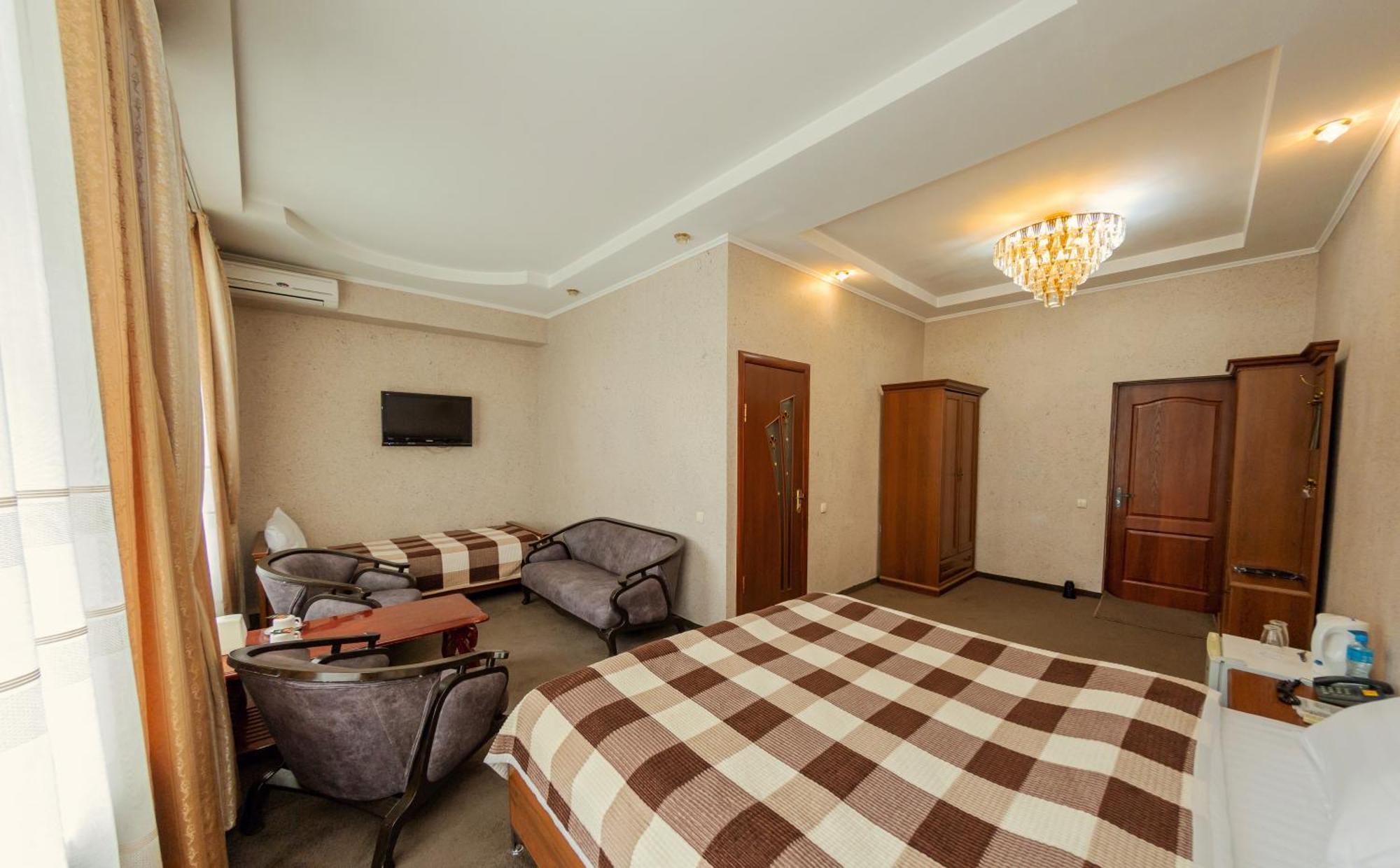 Ajour Hotel Almaty Exterior photo