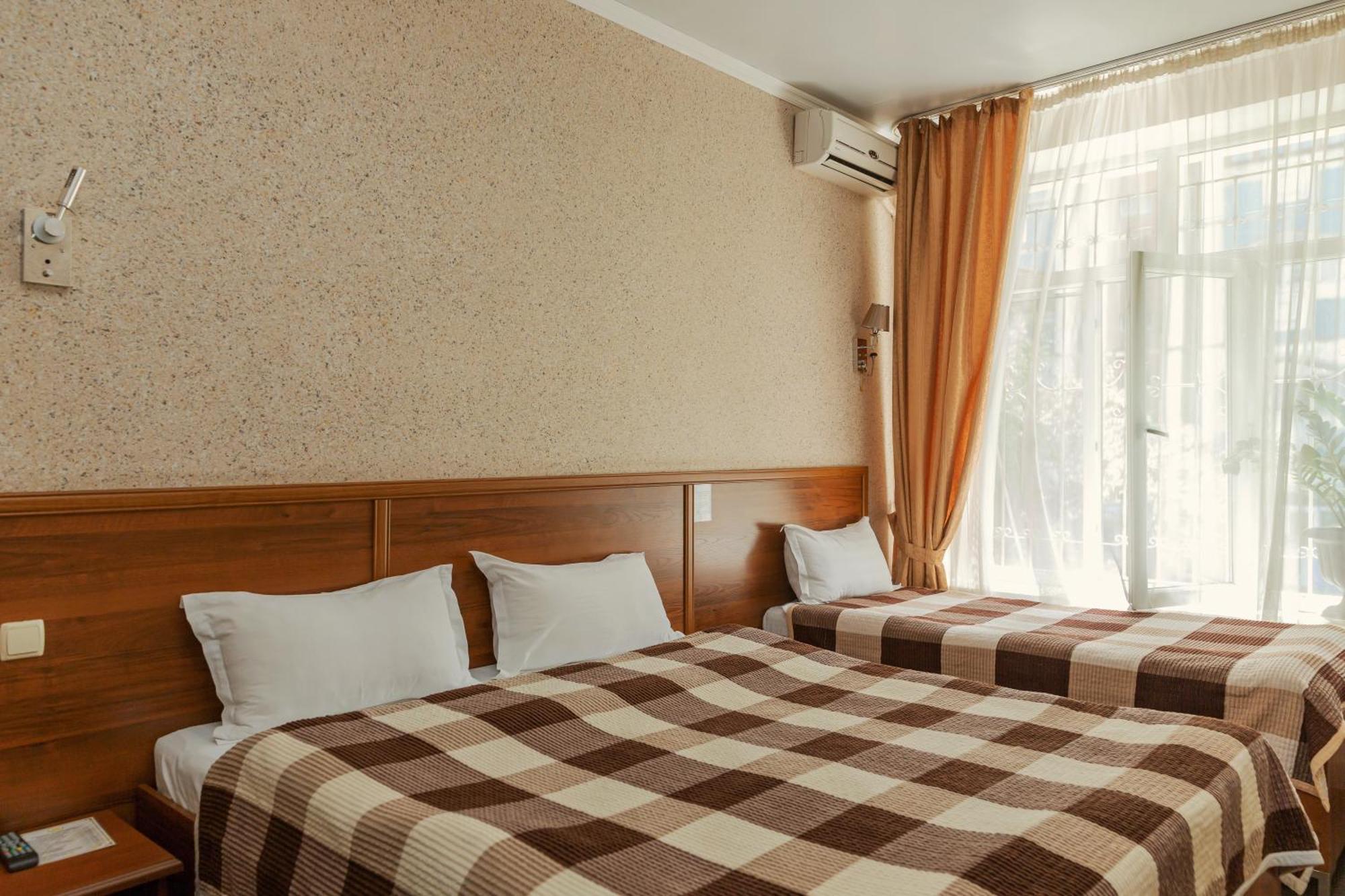 Ajour Hotel Almaty Exterior photo